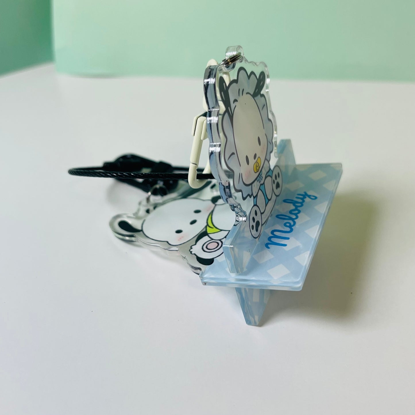 Kawaii Acrylic Portable Phone Holder Stand – Random Sanrio Character/ SP / Floral